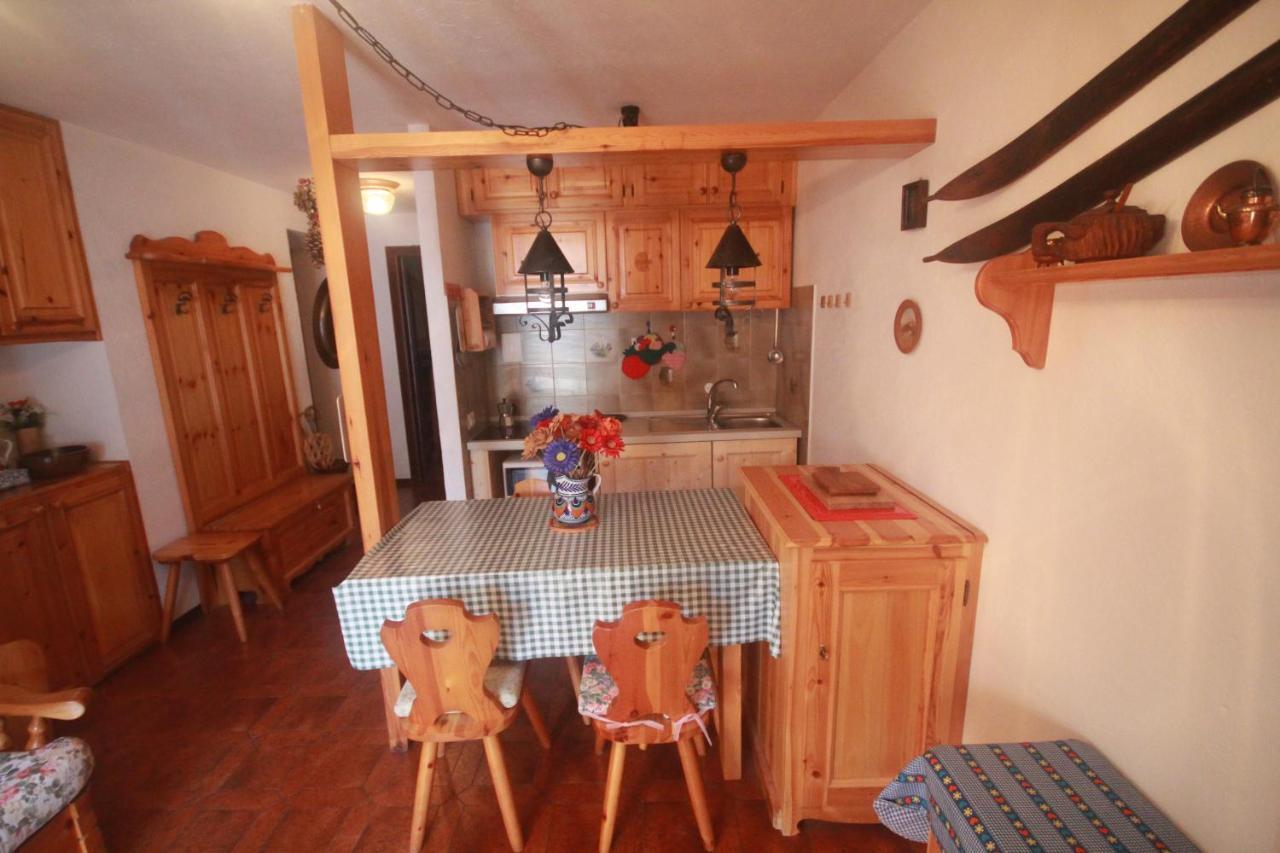 L'Atelier Du Temps - La Petite Maison De Pepa La Salle Dış mekan fotoğraf